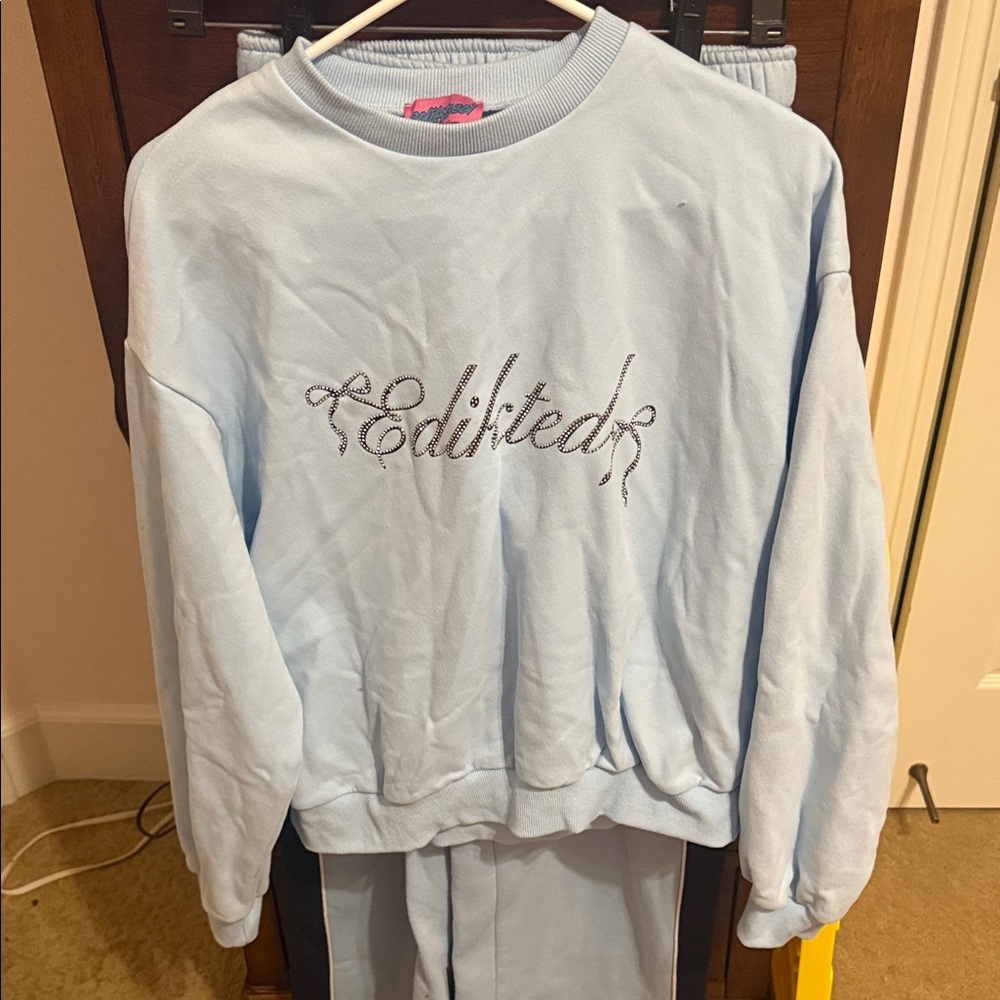 EDIKTED sweats set